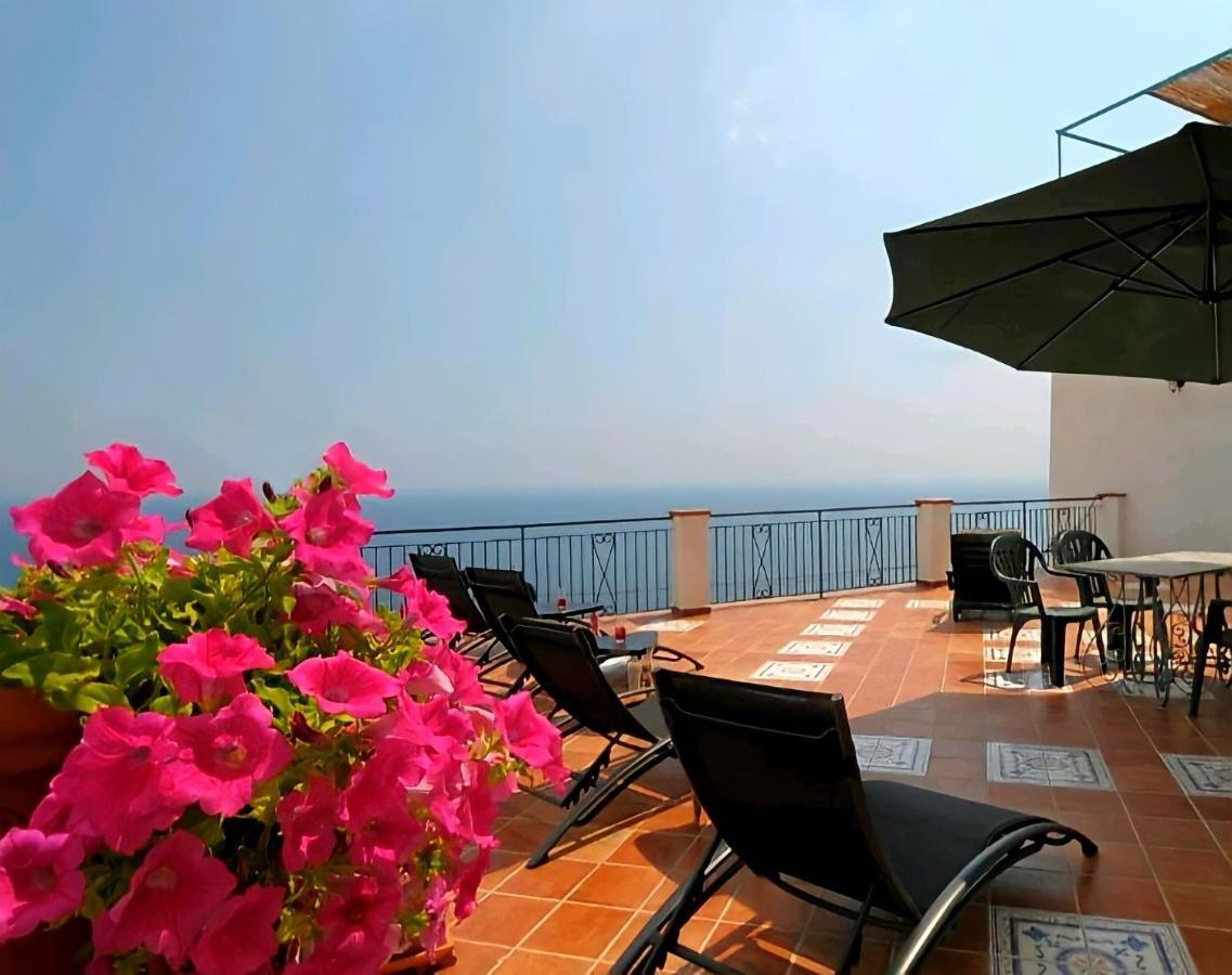 Terrazza Di Rosa - Sea View Villa Praiano Eksteriør bilde